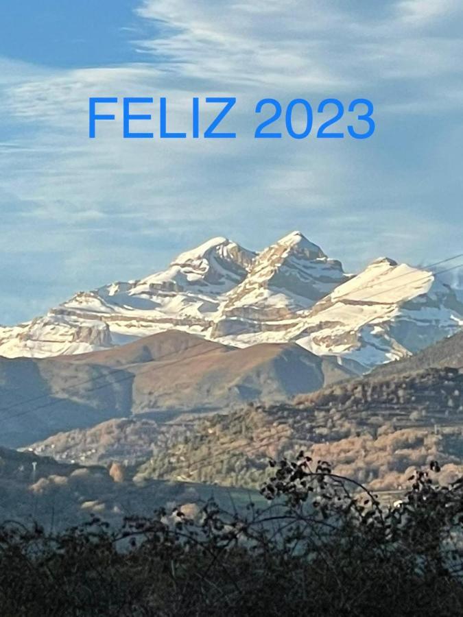 Casa Rural " El Retiro" Laspuna Bagian luar foto