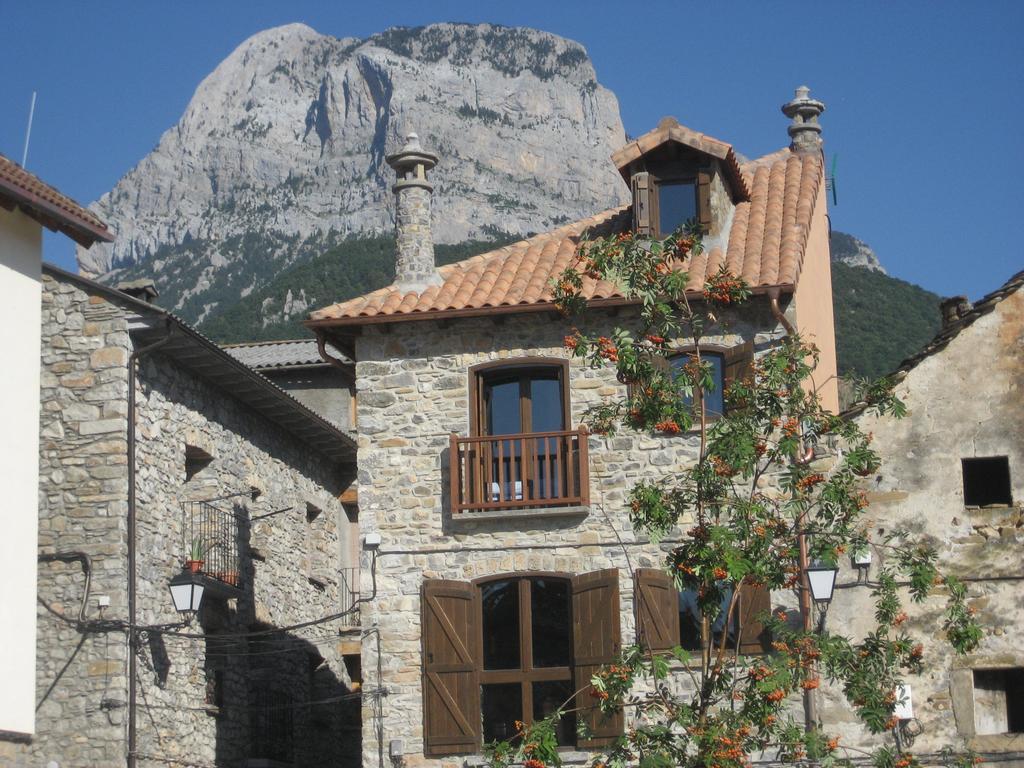 Casa Rural " El Retiro" Laspuna Ruang foto